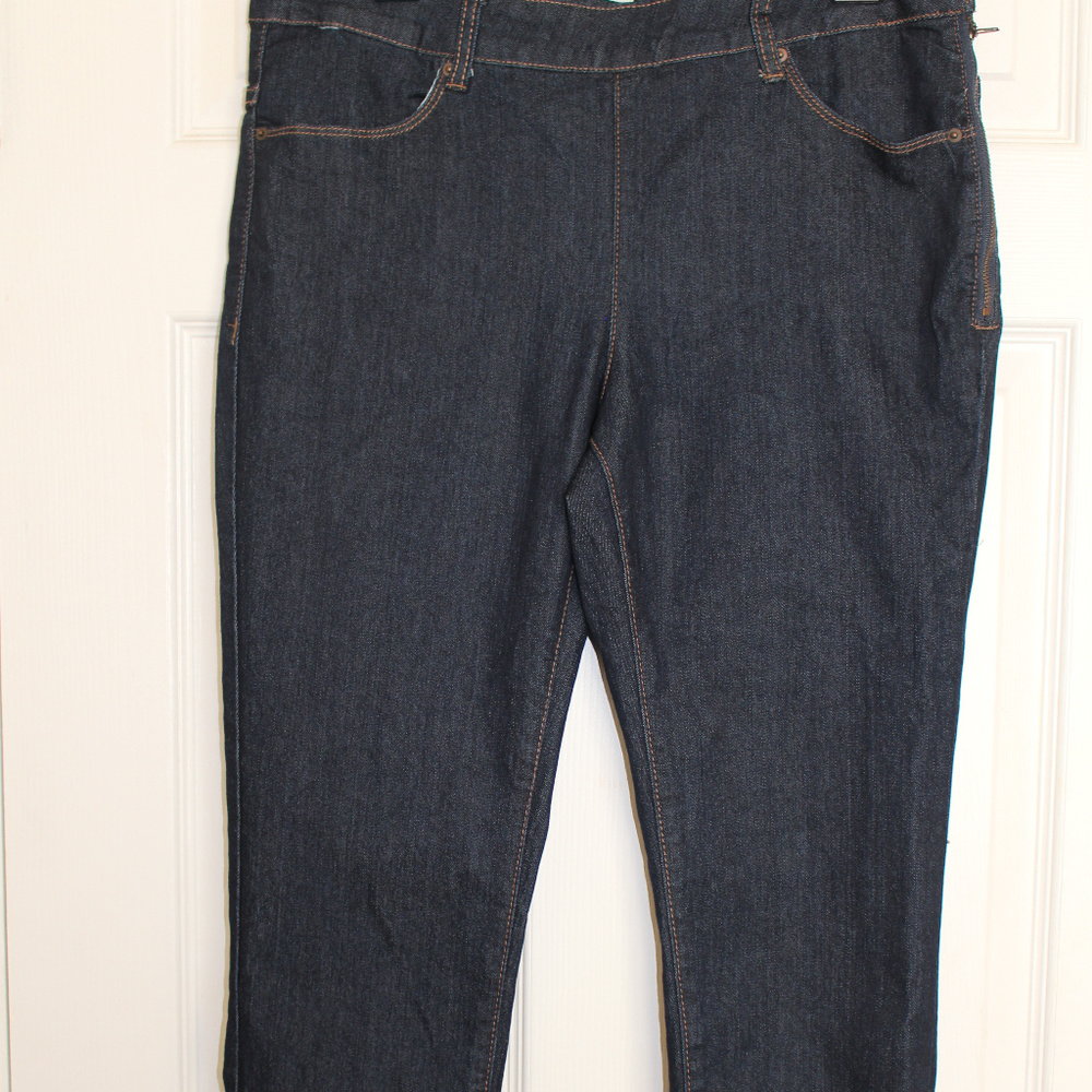 Dark blue Adam Levine skinny Ankle jeans